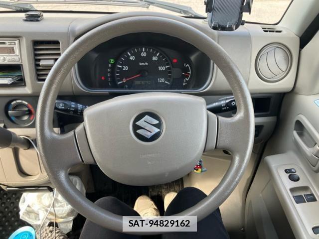 Suzuki EVERY 2011-11 4641188-13