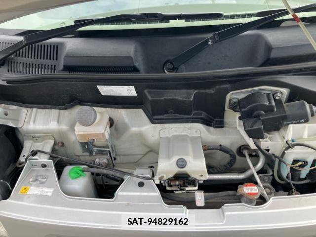 Suzuki EVERY 2011-11 4641188-15