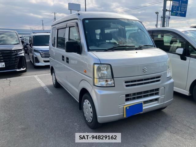 Suzuki EVERY 2011-11 4641188-1