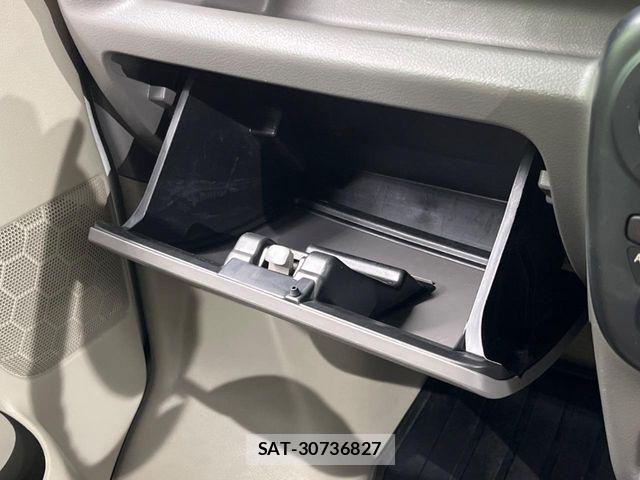 Suzuki EVERY 2018-04 4641186-6