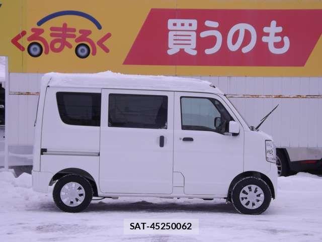 Suzuki EVERY 2024-02 4988408-14