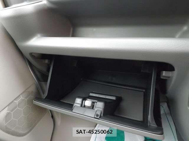 Suzuki EVERY 2024-02 4988408-16