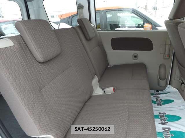 Suzuki EVERY 2024-02 4988408-18