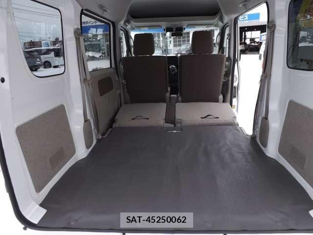 Suzuki EVERY 2024-02 4988408-23
