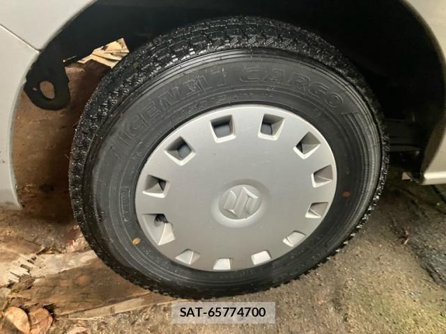 Suzuki EVERY 2018-08 5880047-8