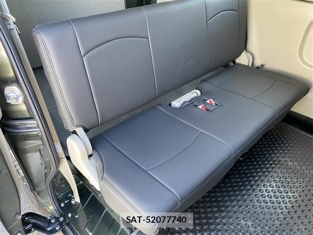 Suzuki EVERY 2023-09 6020068-11