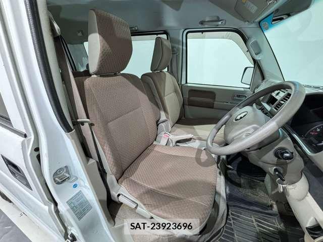 Suzuki EVERY 2014-12 6220086-10