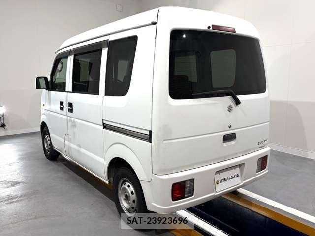 Suzuki EVERY 2014-12 6220086-5
