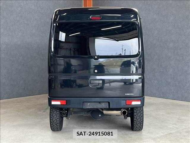 Suzuki EVERY 2018-04 6220076-9