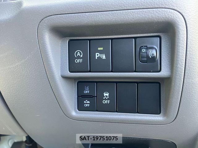 Suzuki EVERY 2023-10 6277405-10