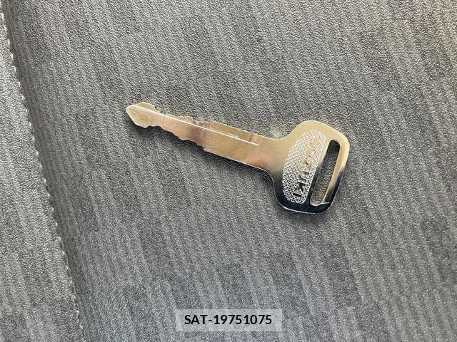 Suzuki EVERY 2023-10 6277405-17