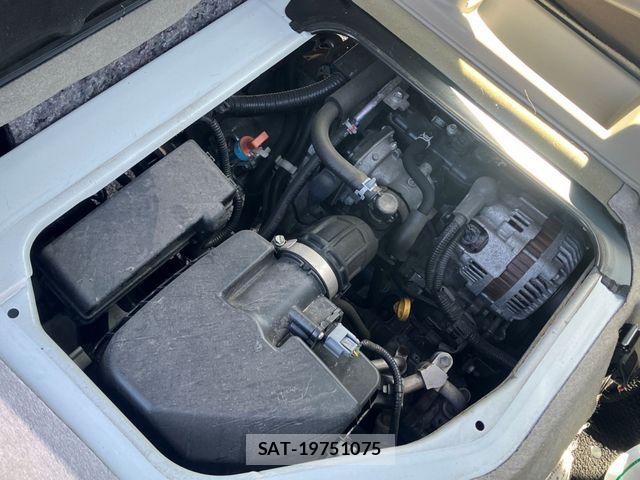 Suzuki EVERY 2023-10 6277405-18