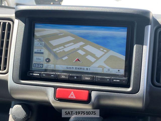 Suzuki EVERY 2023-10 6277405-3