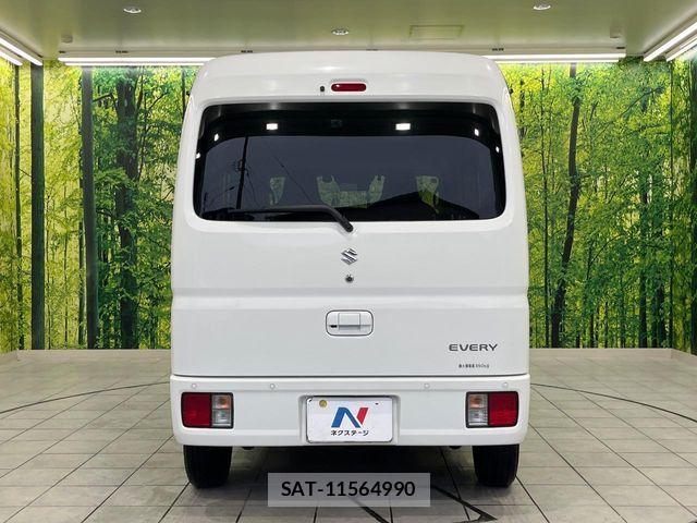 Suzuki EVERY 2022-08 6306771-14