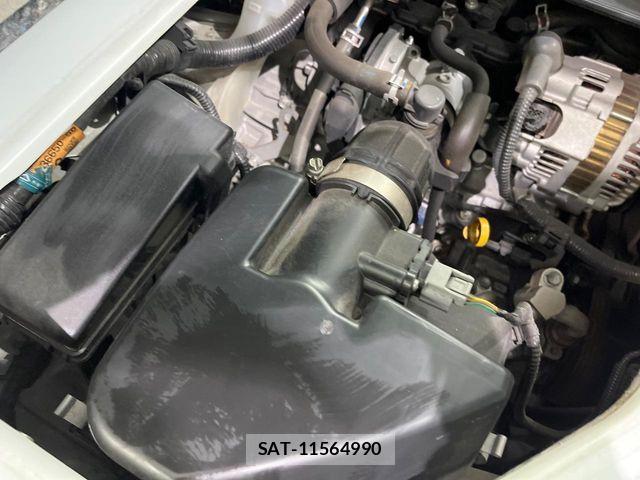 Suzuki EVERY 2022-08 6306771-17