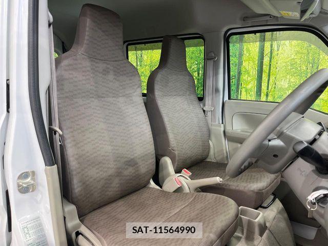 Suzuki EVERY 2022-08 6306771-7