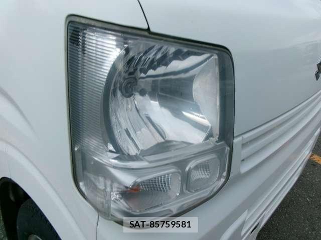 Suzuki EVERY 2017-08 6306773-17