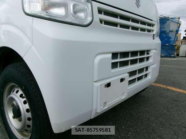 Suzuki EVERY 2017-08 6306773-18