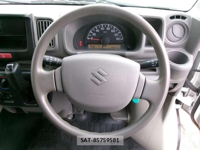 Suzuki EVERY 2017-08 6306773-23