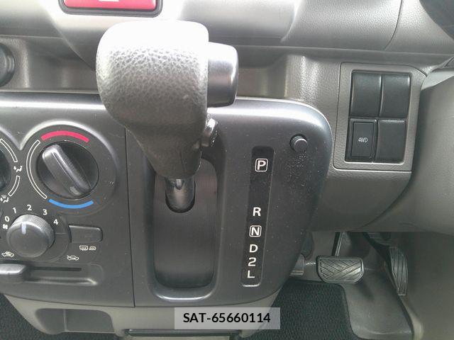 Suzuki EVERY 2021-03 6527734-11