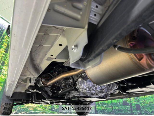 Suzuki EVERY 2024-09 6615108-18