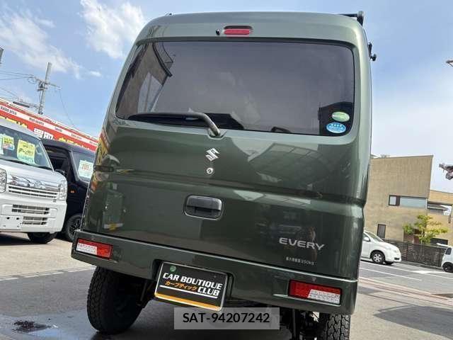 Suzuki EVERY 2019-08 6642665-11