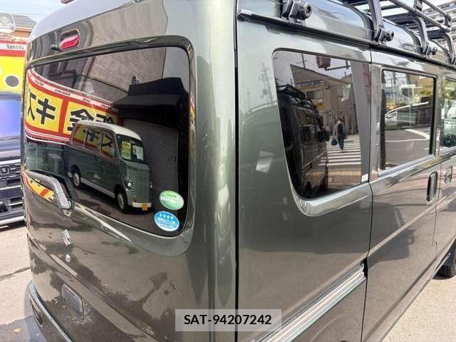 Suzuki EVERY 2019-08 6642665-17
