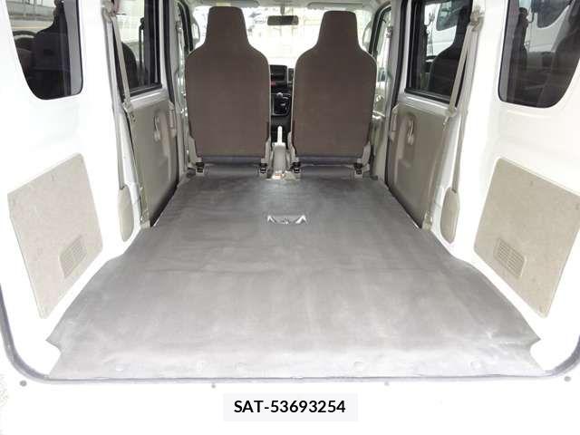 Suzuki EVERY 2023-08 6642666-10