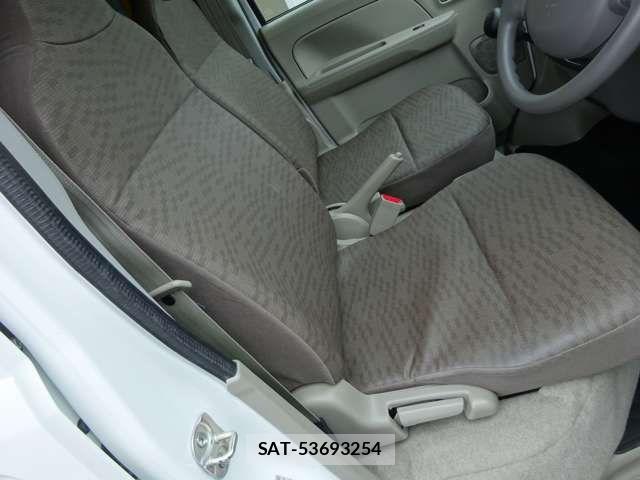 Suzuki EVERY 2023-08 6642666-13