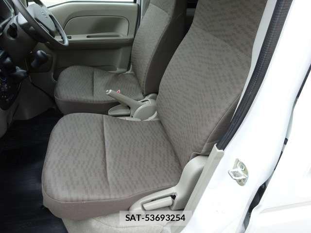 Suzuki EVERY 2023-08 6642666-14