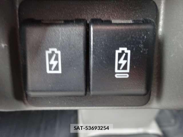 Suzuki EVERY 2023-08 6642666-18