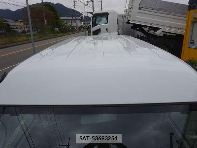Suzuki EVERY 2023-08 6642666-8