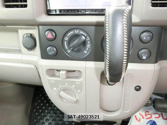 Suzuki EVERY 2014-10 6673820-15