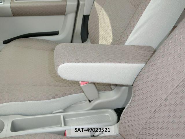 Suzuki EVERY 2014-10 6673820-20