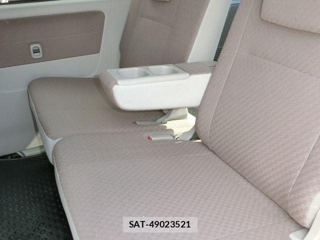 Suzuki EVERY 2014-10 6673820-22