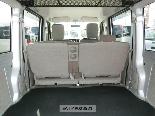 Suzuki EVERY 2014-10 6673820-23