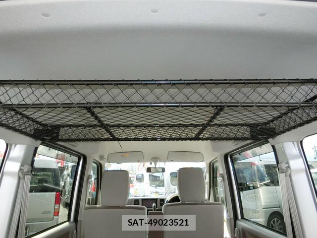 Suzuki EVERY 2014-10 6673820-25