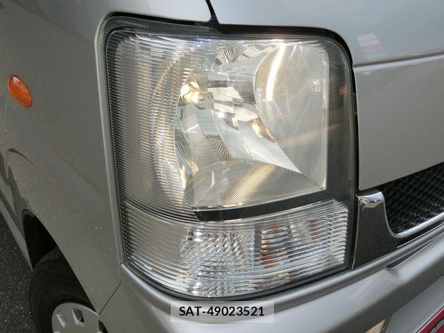Suzuki EVERY 2014-10 6673820-26