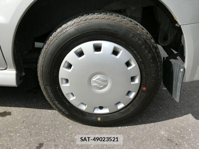 Suzuki EVERY 2014-10 6673820-29