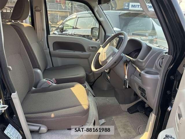 Suzuki EVERY 2025-03 6678313-11