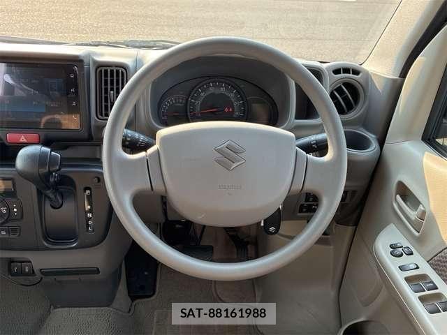Suzuki EVERY 2025-03 6678313-14