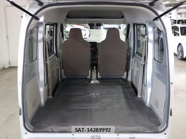 Suzuki EVERY 2024-11 6684030-17