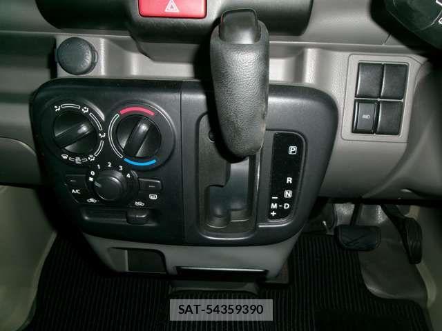 Suzuki EVERY 2021-07 6717460-9