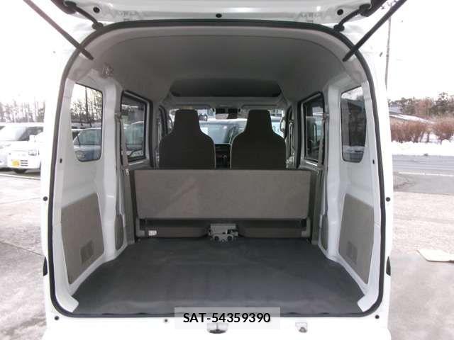 Suzuki EVERY 2021-07 6717460-13