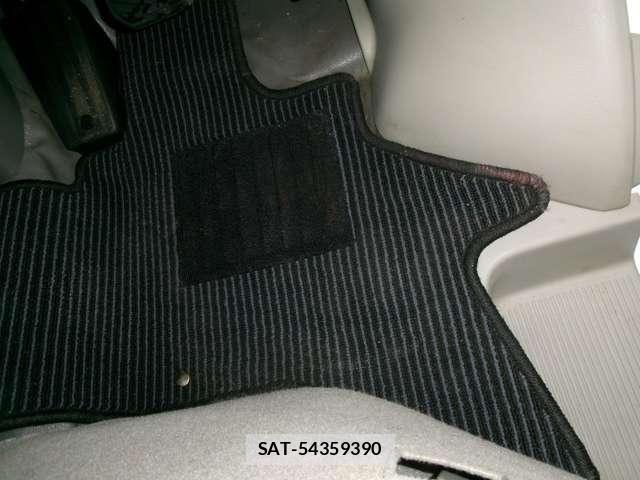Suzuki EVERY 2021-07 6717460-27