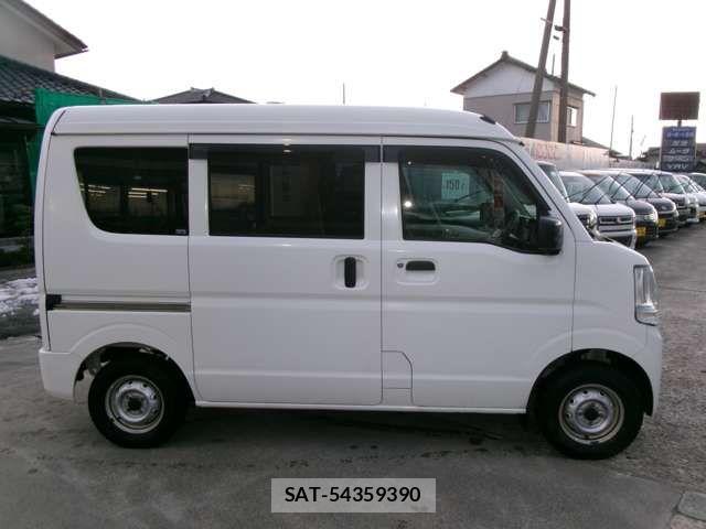 Suzuki EVERY 2021-07 6717460-3