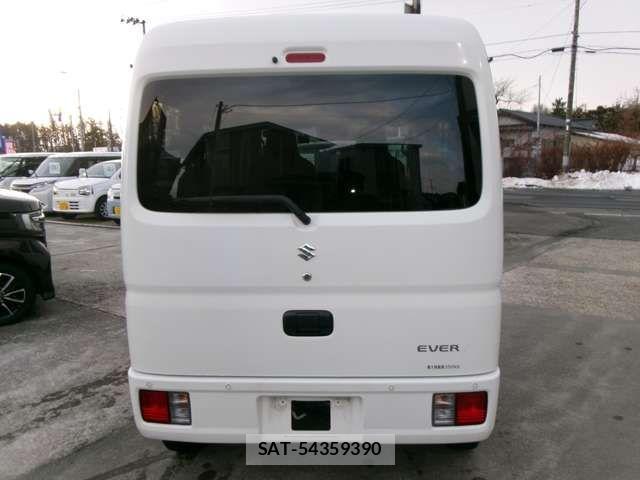 Suzuki EVERY 2021-07 6717460-5