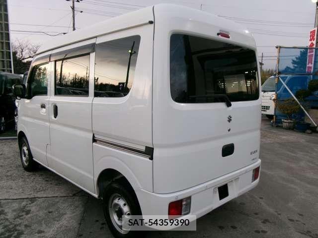 Suzuki EVERY 2021-07 6717460-6
