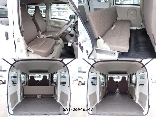 Suzuki EVERY 2024-03 6817468-13