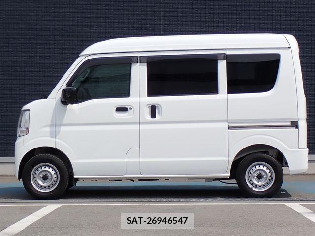 Suzuki EVERY 2024-03 6817468-15